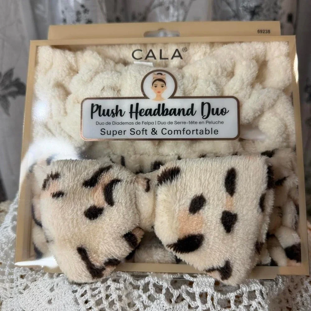 Cala Plush Headband Duo 2 Pack Cream and Leopard Print Spa Skincare Hair Bands